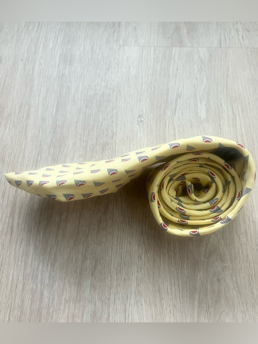 Vineyard Vines Mens Silk Tie Yellow Sailfish AOP Nautical Preppy USA Made